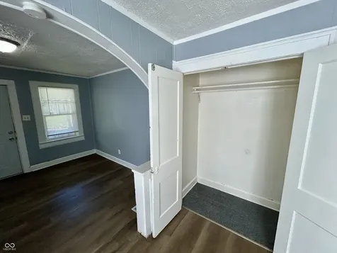 2909 E Brookside Avenue Indianapolis IN 46218