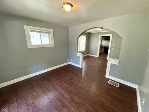 2909 E Brookside Avenue Indianapolis IN 46218