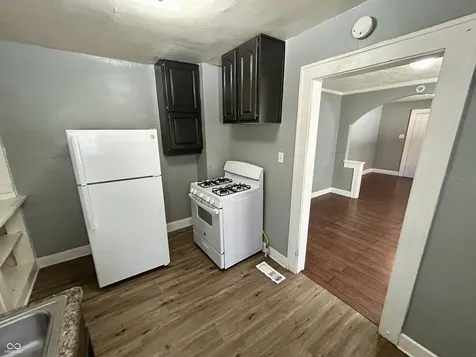 2909 E Brookside Avenue Indianapolis IN 46218