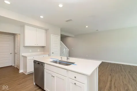 1237 Langham Street Avon IN 46123