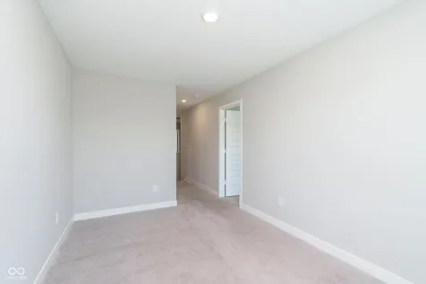 1237 Langham Street Avon IN 46123