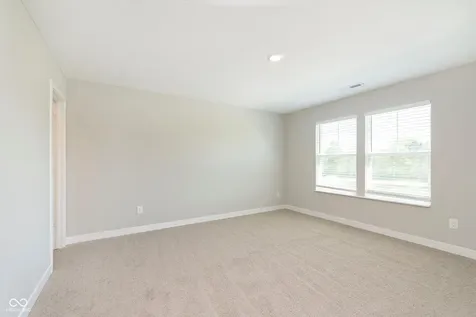 1237 Langham Street Avon IN 46123