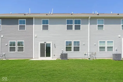 1237 Langham Street Avon IN 46123
