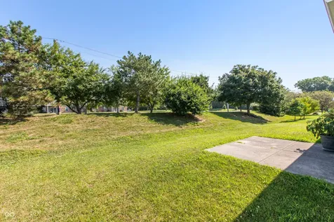 1966 Silverberry Drive Indianapolis IN 46234