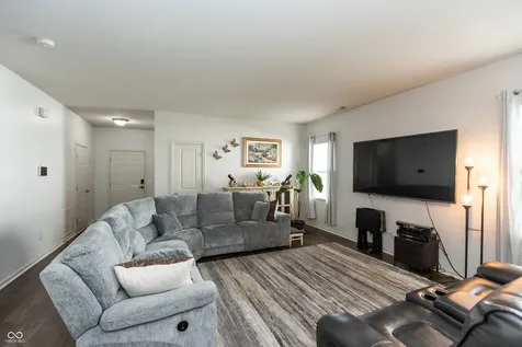 1966 Silverberry Drive Indianapolis IN 46234