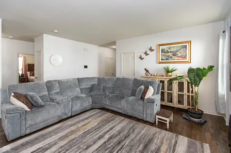 1966 Silverberry Drive Indianapolis IN 46234