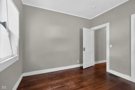 609 N Linwood Avenue Indianapolis IN 46201