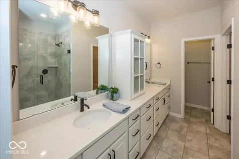 13103 Pennington Road Fishers IN 46037