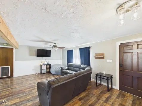 3039 S 450 E Anderson IN 46017