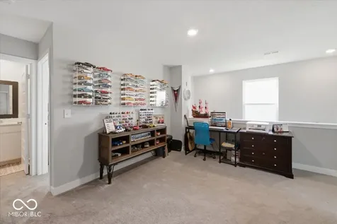 2503 Dixon Creek Drive Whitestown IN 46075