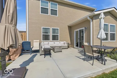 2503 Dixon Creek Drive Whitestown IN 46075