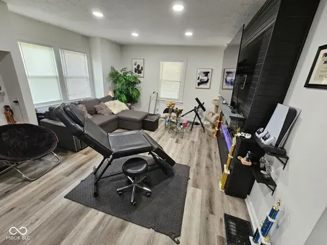 6312 Jackson Street Indianapolis IN 46241