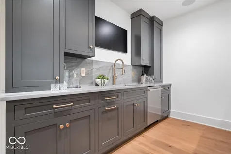 16195 Oak Road Westfield IN 46074