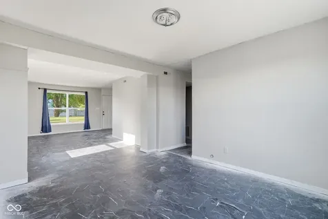 6660 Colleens Way Indianapolis IN 46221