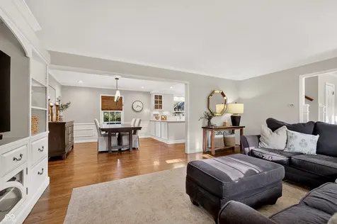 7215 Moorgate Road Indianapolis IN 46250