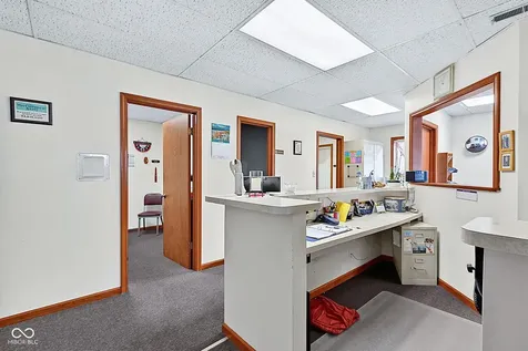 7102 Pendleton Pike Indianapolis IN 46226