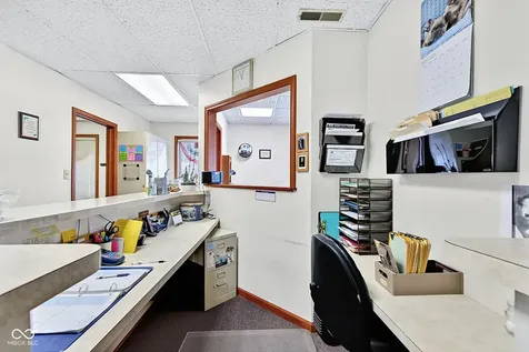 7102 Pendleton Pike Indianapolis IN 46226