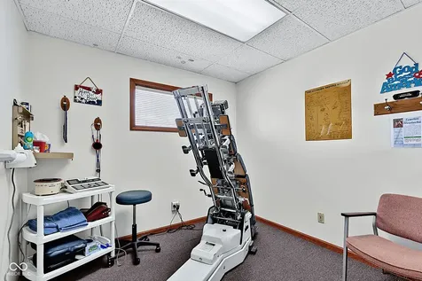 7102 Pendleton Pike Indianapolis IN 46226