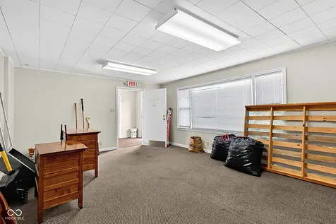 7102 Pendleton Pike Indianapolis IN 46226