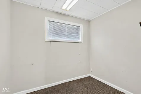 7102 Pendleton Pike Indianapolis IN 46226