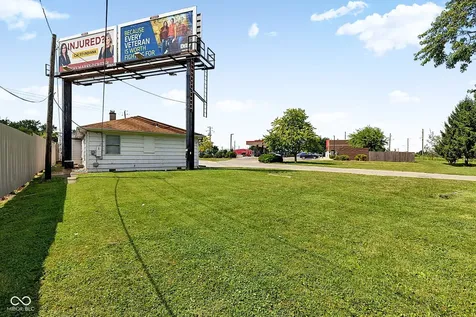 7102 Pendleton Pike Indianapolis IN 46226