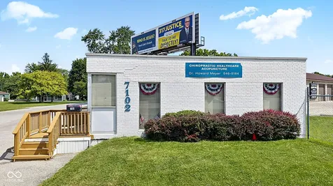 7102 Pendleton Pike Indianapolis IN 46226