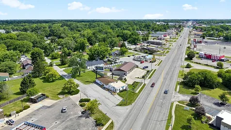 7102 Pendleton Pike Indianapolis IN 46226