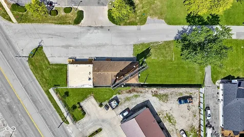 7102 Pendleton Pike Indianapolis IN 46226