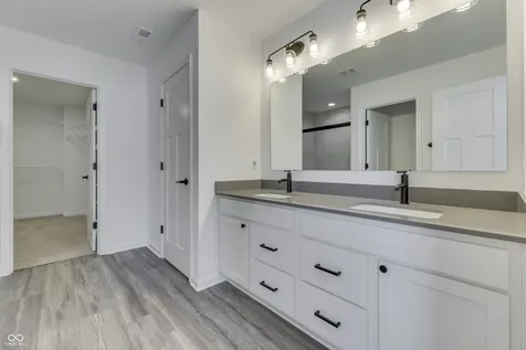 6043 Cedar Shade Way Indianapolis IN 46259