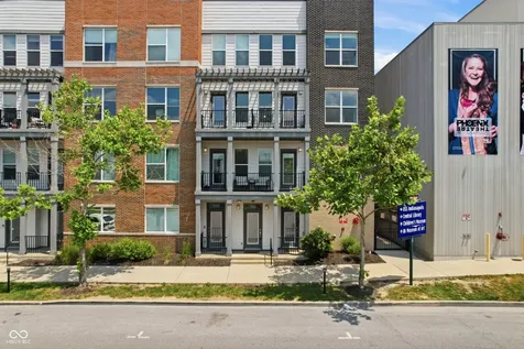 727 N Illinois Street Indianapolis IN 46204