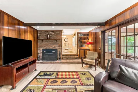 9202 N Cherry Hills Drive Columbus IN 47201