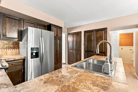 9202 N Cherry Hills Drive Columbus IN 47201