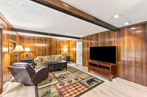 9202 N Cherry Hills Drive Columbus IN 47201