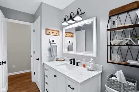 3290 W Sunset Drive S Greenfield IN 46140