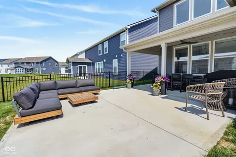 15966 Black Willow Lane Fishers IN 46040