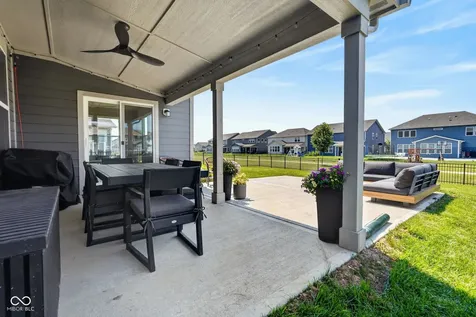 15966 Black Willow Lane Fishers IN 46040