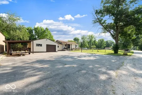 7785 E North Drive Camby IN 46113