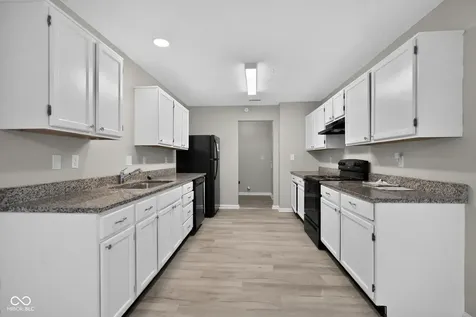 4705 Falcon Run Way Indianapolis IN 46254