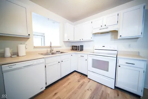 10414 Kensil Street Indianapolis IN 46236
