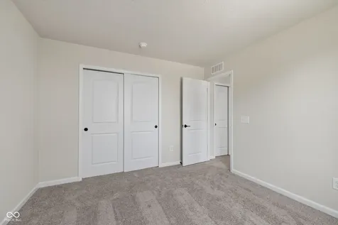 903 Sugarland Way Greenwood IN 46143