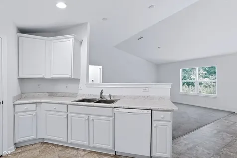 11744 Whisperwood Way Fishers IN 46037