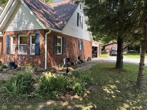 7390 N 325 W Fairland IN 46126