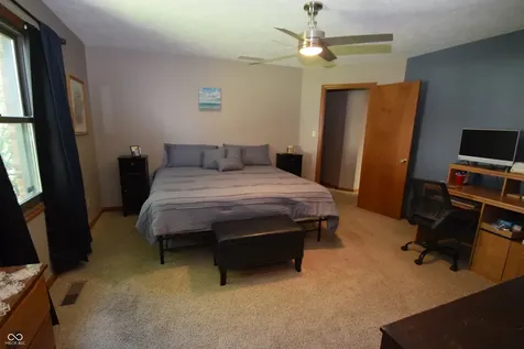 428 Glenn Knecht Drive Crawfordsville IN 47933