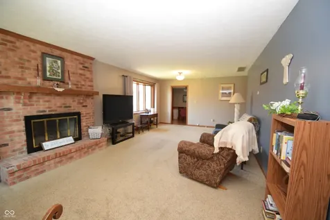 428 Glenn Knecht Drive Crawfordsville IN 47933