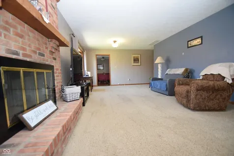 428 Glenn Knecht Drive Crawfordsville IN 47933