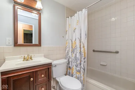10325 Rockford Court Indianapolis IN 46229