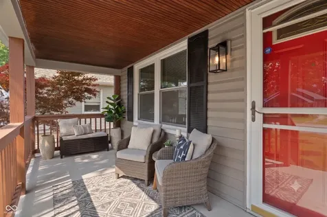 229 N 16th Avenue Beech Grove IN 46107