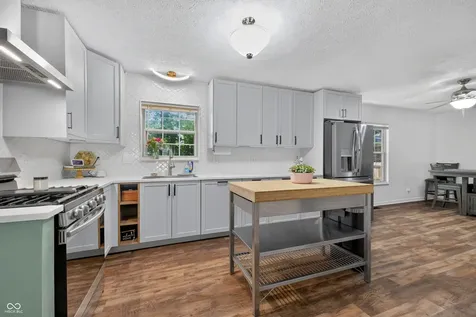 95 Nancy Lane Greenwood IN 46142