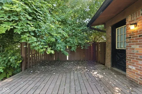 6039 Penway Street Indianapolis IN 46224