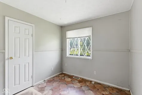 6039 Penway Street Indianapolis IN 46224